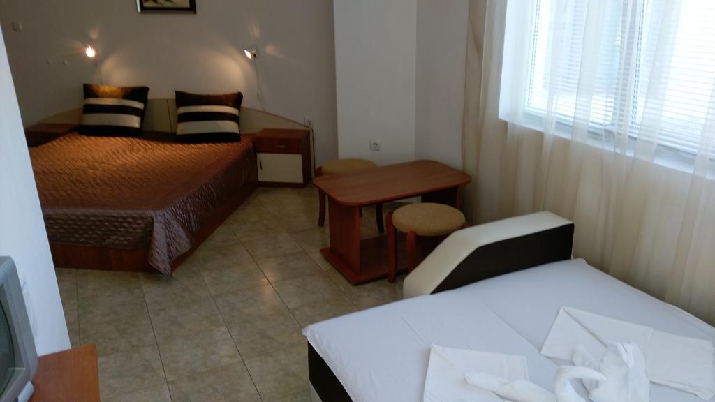 Guest House Krasi Черноморец Экстерьер фото