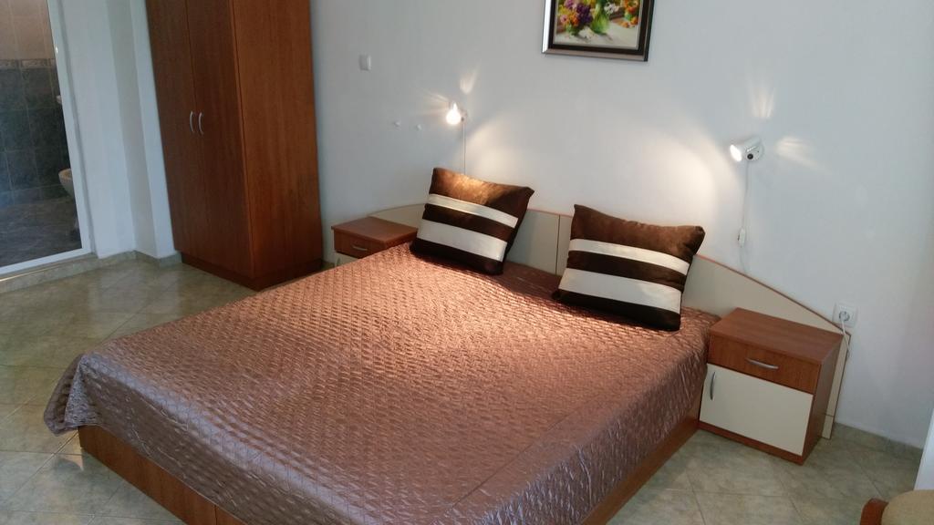 Guest House Krasi Черноморец Экстерьер фото